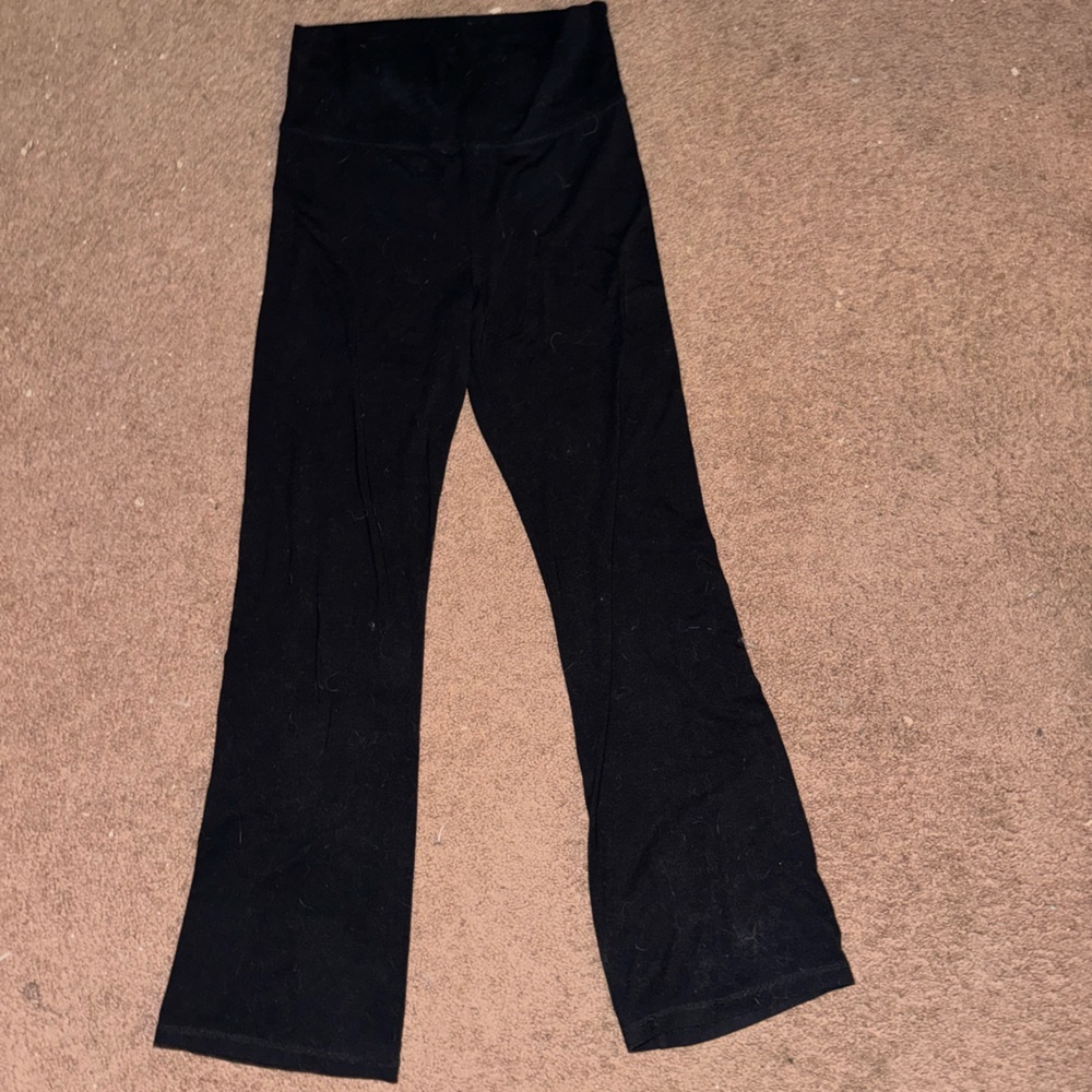 Victoria’s Secret medium Black yoga pants